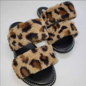 Leopard fur sandals